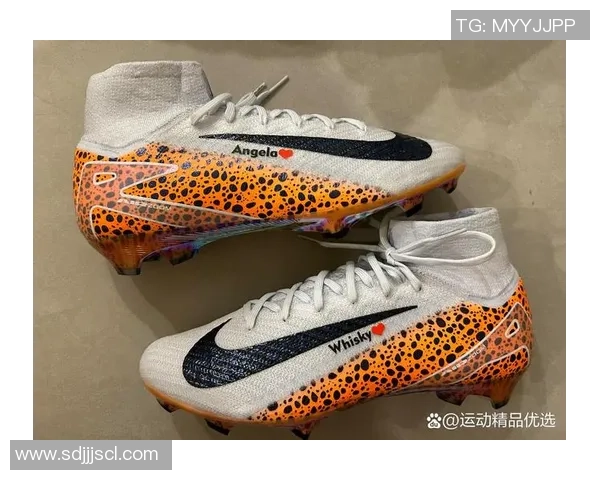 球星推荐的顶级足球鞋款解析及选择指南