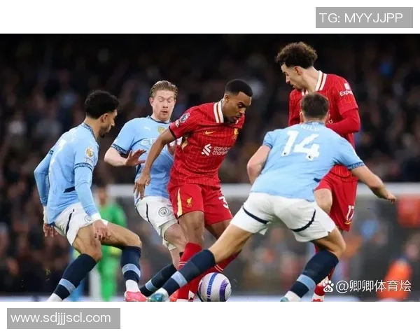 英国华人足球球星排名盘点及其在英超等顶级联赛的影响力分析 英国华人足球球星排名盘点及其在英超等顶级联赛的影响力分析